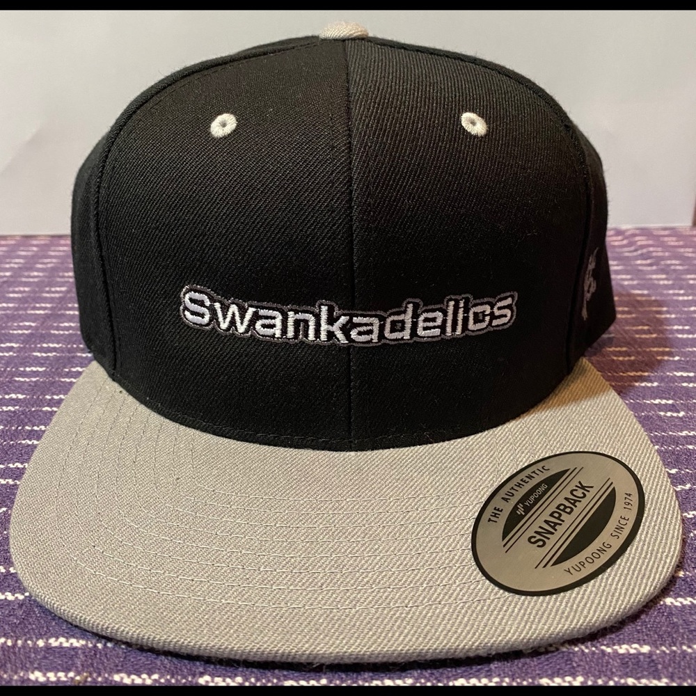 Premium snap back hat